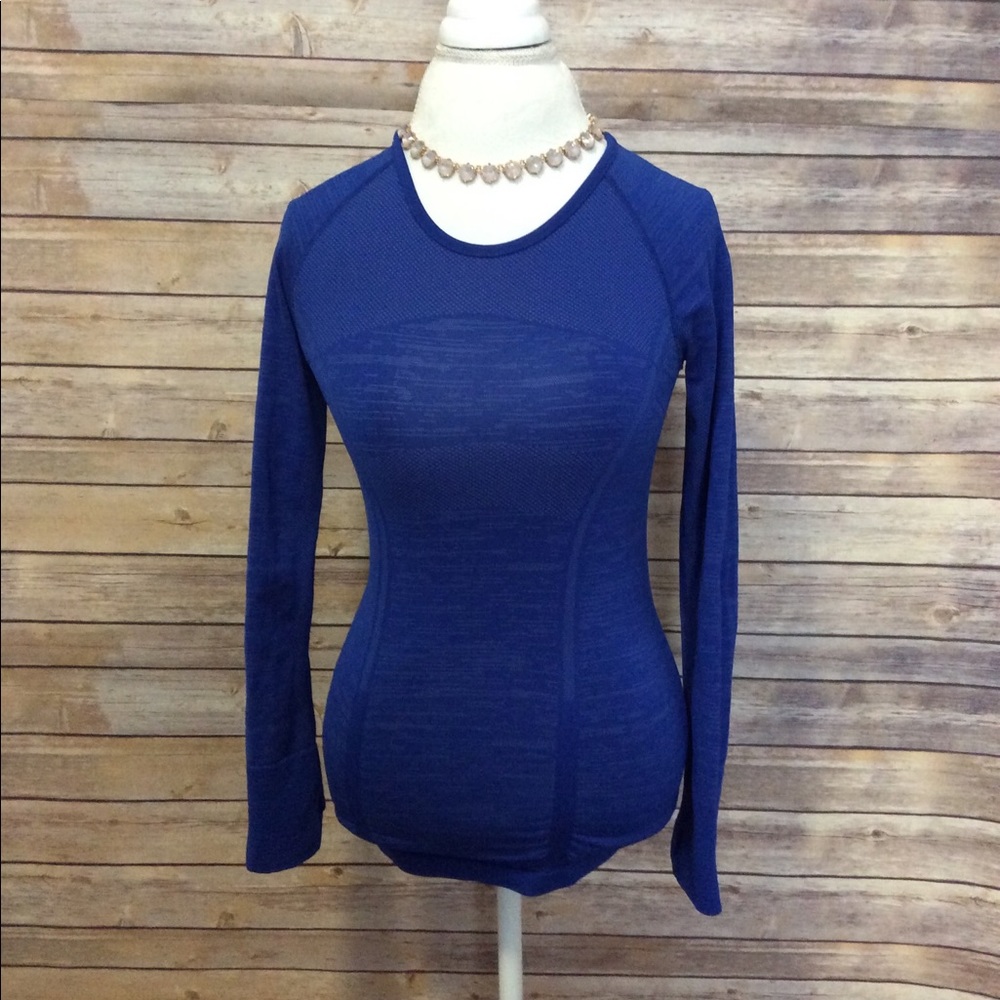 Athleta Skyline Fast Track long sleeve crew XS